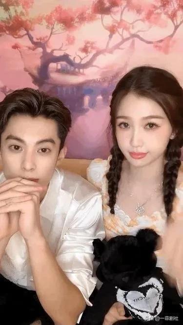 娱乐圈吃瓜爆料出轨女星,揭秘出轨女星背后的真相  第2张